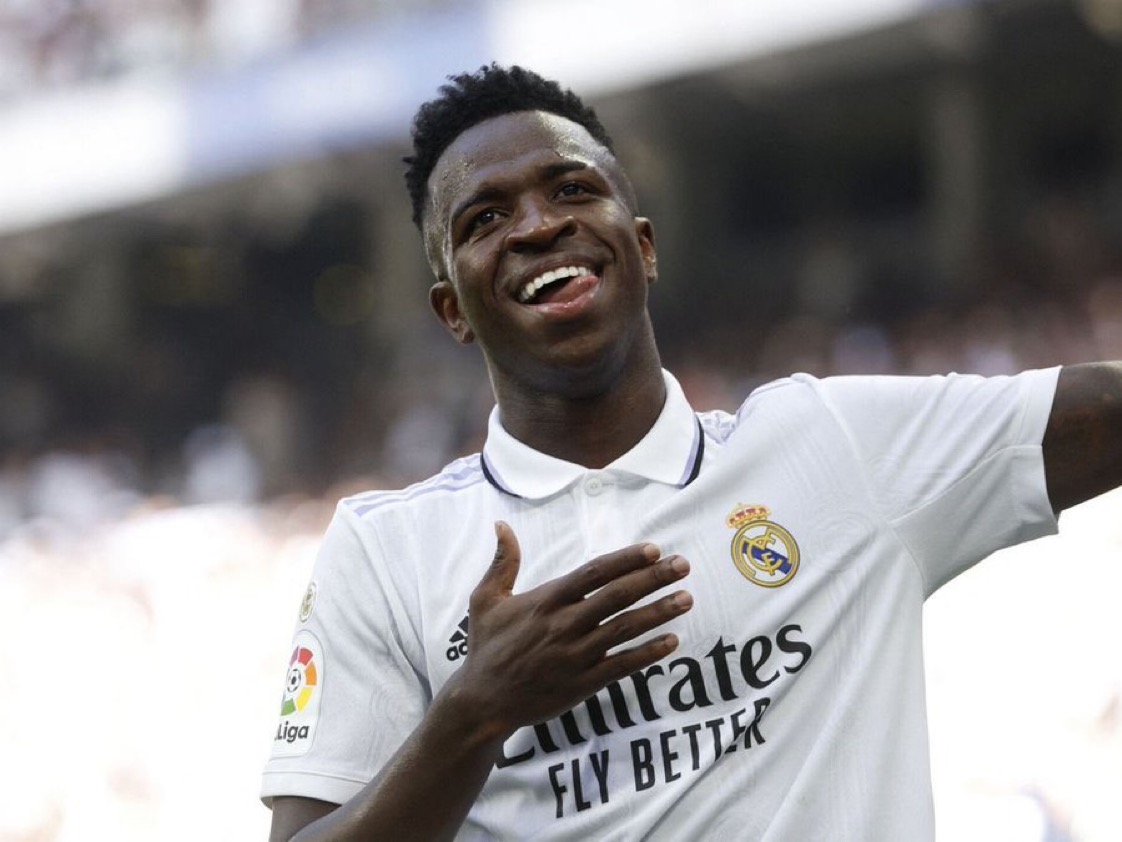 Late Pele don write letter give VInicius Jr from heaven after Valencia fans call ham Monkey:
